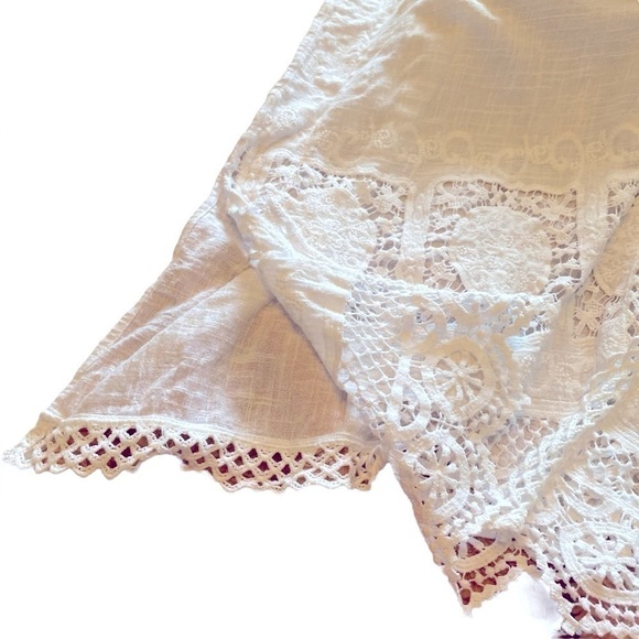 Chico’s Ladies Sleeveless White Gauzy Cotton/Lace/Embroidered Cardigan- Size S/M - Picture 10 of 10